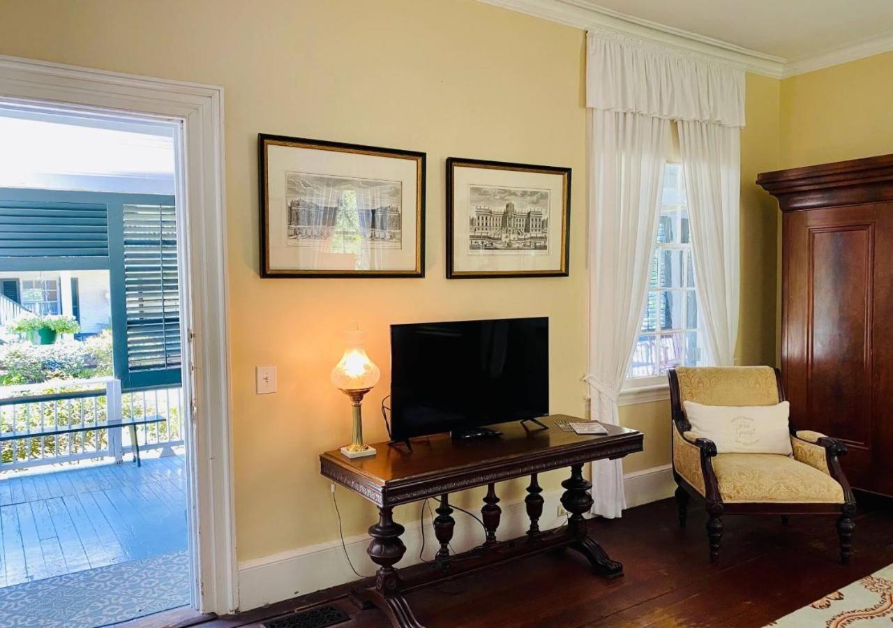 Linden - A Historic Bed And Breakfast ナチェズ エクステリア 写真