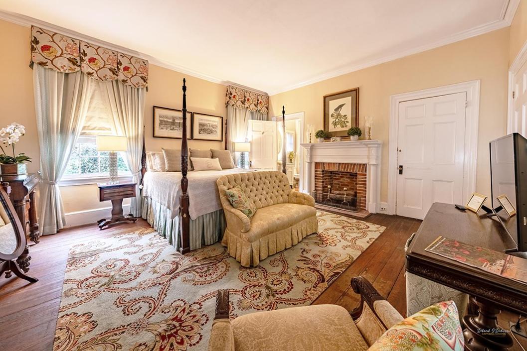 Linden - A Historic Bed And Breakfast ナチェズ エクステリア 写真