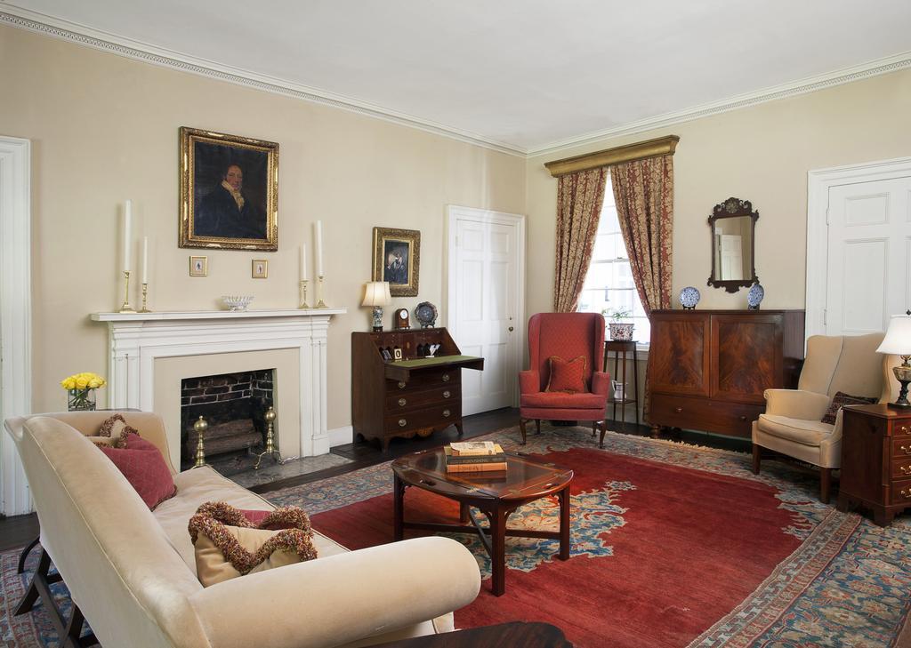 Linden - A Historic Bed And Breakfast ナチェズ エクステリア 写真
