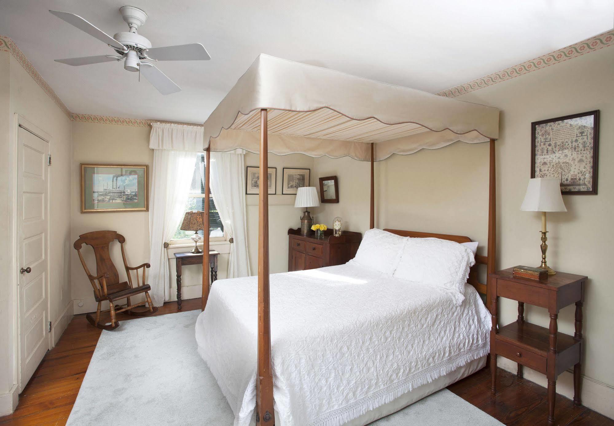 Linden - A Historic Bed And Breakfast ナチェズ エクステリア 写真