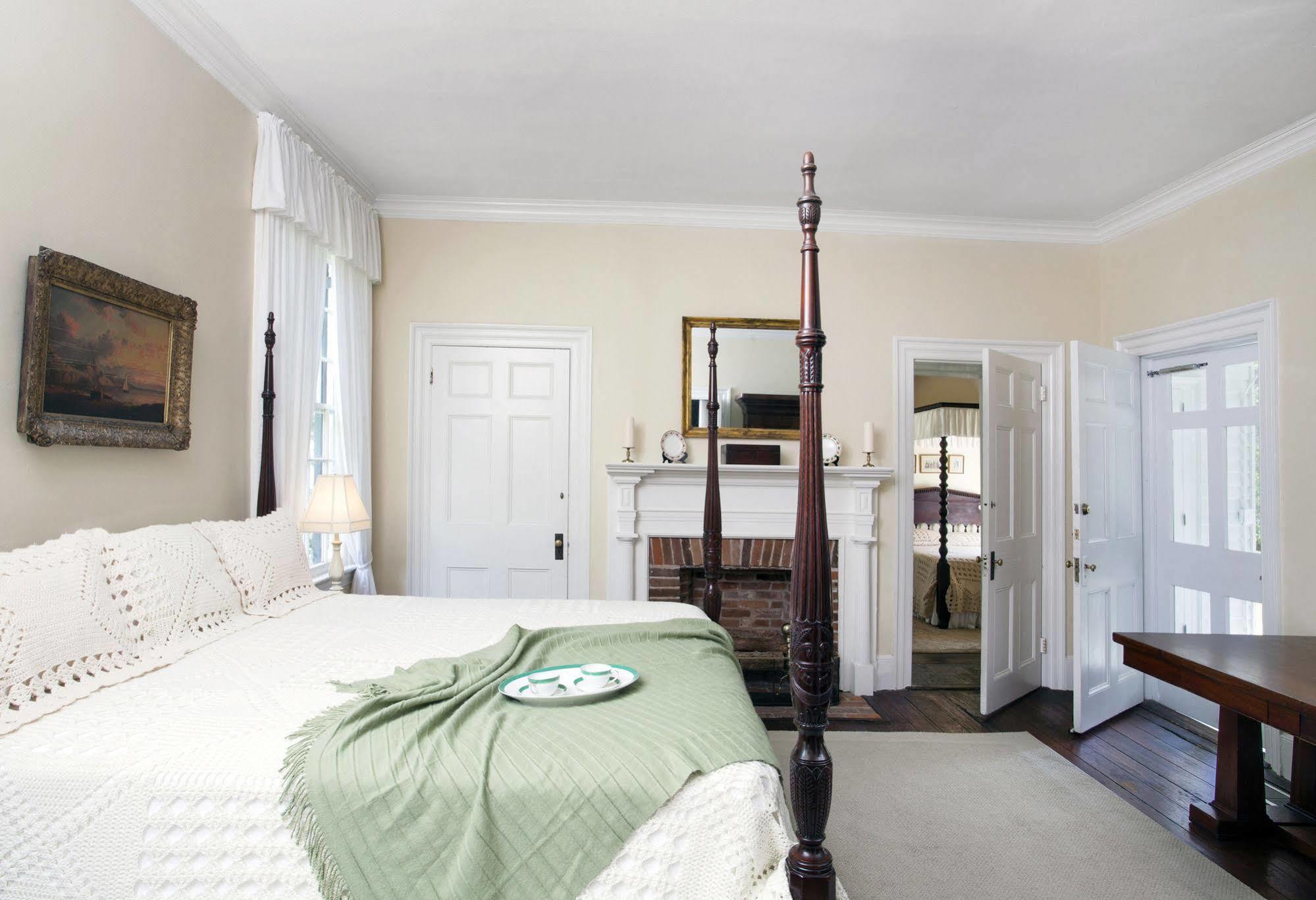 Linden - A Historic Bed And Breakfast ナチェズ エクステリア 写真